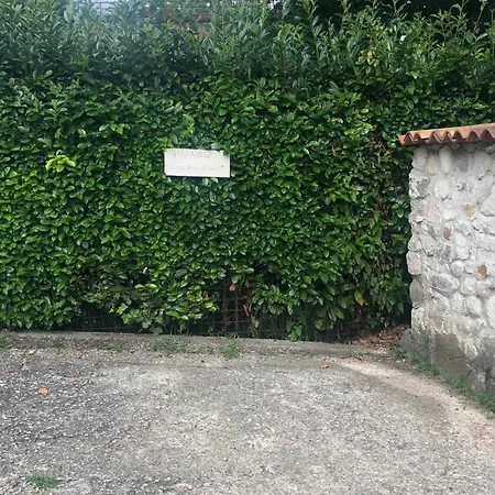 Casa Nonna Elide דירה Besozzo